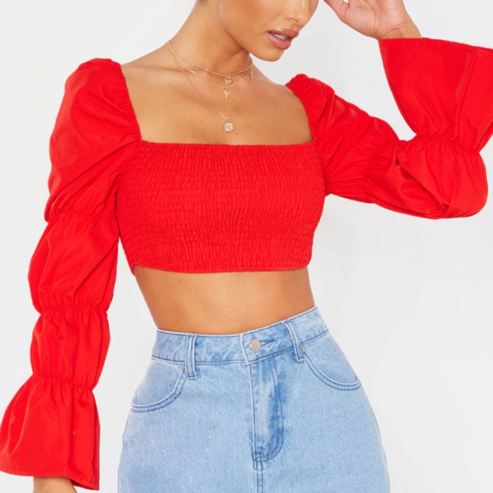Red puff sleeve crop top